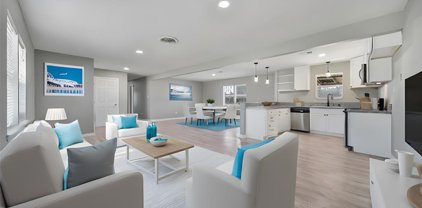 4614 Edgemore Street, Santa Fe