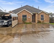1515 Avenue, South Houston image