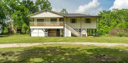 1209 Rymal Road, Alvin