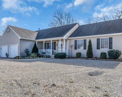 6 Tom Gray Court, Forked River