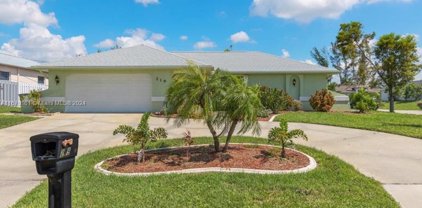 219 Se 16th Ter, Cape Coral