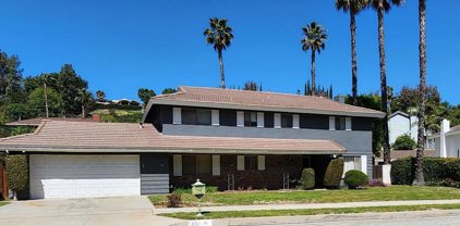 661 Hunters Trail, Glendora
