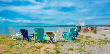 7650 Birch Bay Drive Unit #H8, Blaine