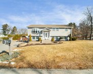 9 Grove Ave, Dracut image
