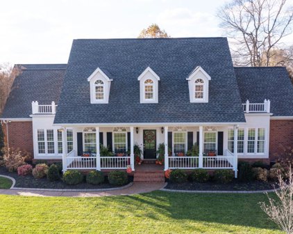 811 Regal Drive, Murfreesboro