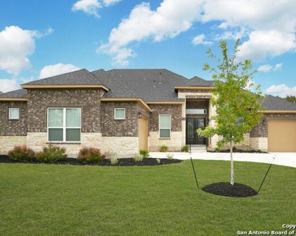 429 Englewood Ln, Castroville