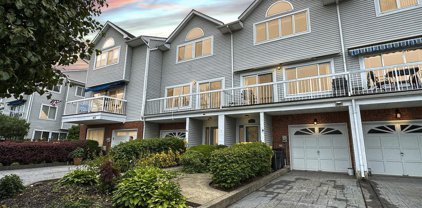 619 Johnston Terrace, Staten Island