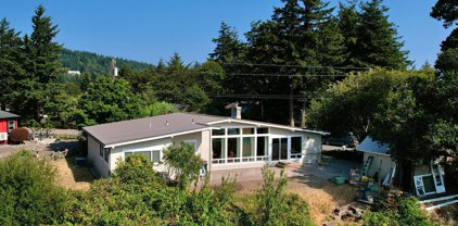654 MADRONA AVE, Port Orford