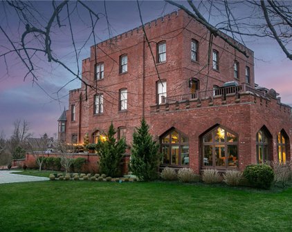 78 Rhode Island Avenue Unit 1, Newport