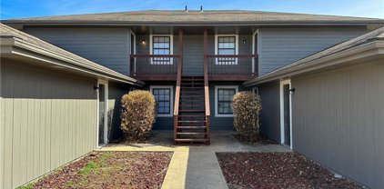 2100 SW 8TH Street, Blue Springs