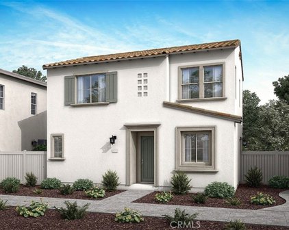 518 Embrook Way, West Covina