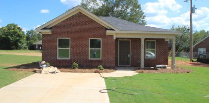 105 Cross Avenue, Ninety Six