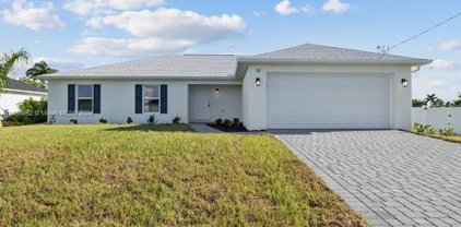 332 Nw 19th St, Cape Coral