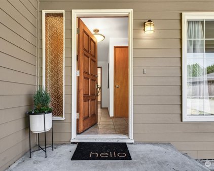 2331 N 136th Street, Seattle