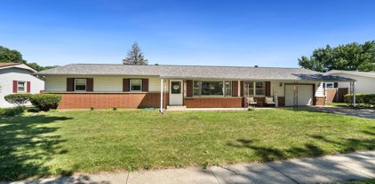 2428 Devon, Loves Park