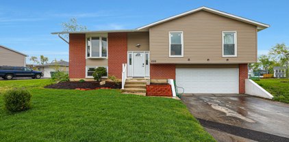 2219 Hiawatha Parkway, Woodridge