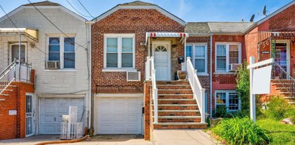 84-58 Little Neck Parkway, Floral Park