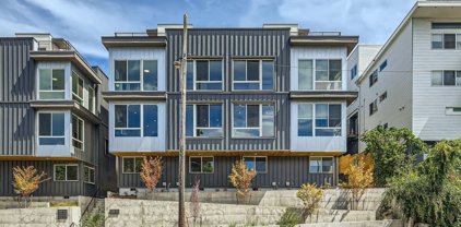 3412 15th Avenue W Unit #C, Seattle