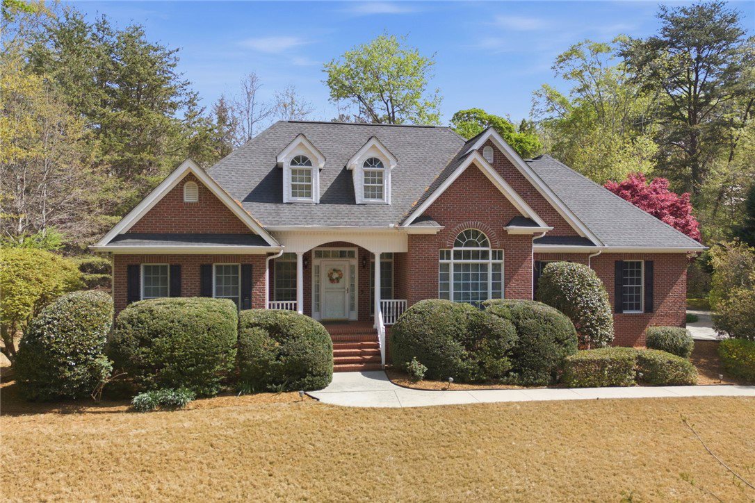 133 South Port Drive, Seneca, Seneca 29672