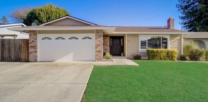 1566 Bungalow Lane, Petaluma