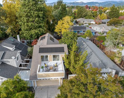 2329 Avenida De Las Brisas, Santa Rosa