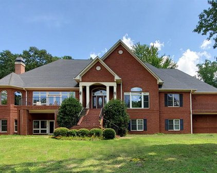 5155 Spot Road, Cumming