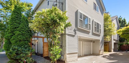 6537 5th Avenue NE Unit #A, Seattle