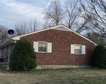 120 Daniels Dr, Franklin