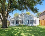 4618 Huisache Street, Bellaire image