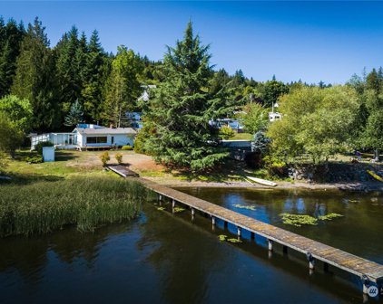 17929 W Big Lake Boulevard, Mount Vernon
