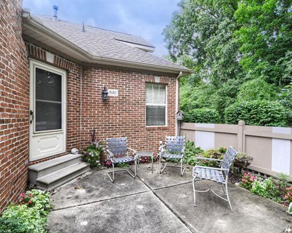 640 PERRY CREEK, Grand Blanc