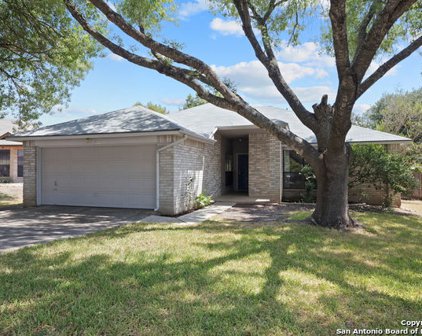 7518 Forest Edge, Live Oak
