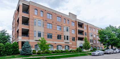40 S Ashland Avenue Unit #2E, La Grange