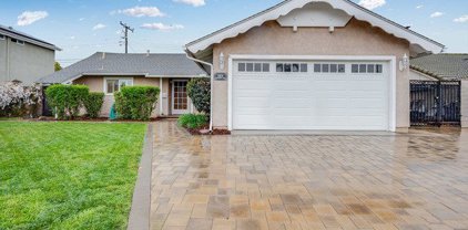 11404 Harrisburg Road, Los Alamitos