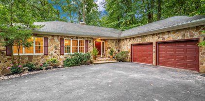 10084 Green Clover Dr, Ellicott City