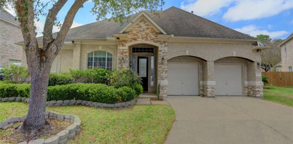2102 Windy Shores Drive, Pearland