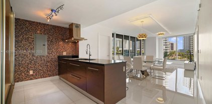 495 Brickell Ave Unit #402, Miami