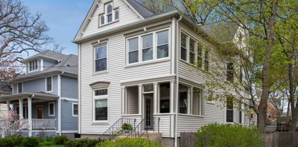 779 Foxdale Avenue, Winnetka