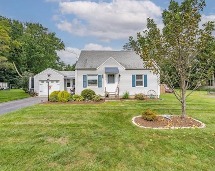 117 Berkshire Drive, Westfield