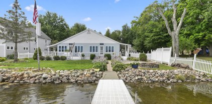 894 Beech Street, Lake Odessa