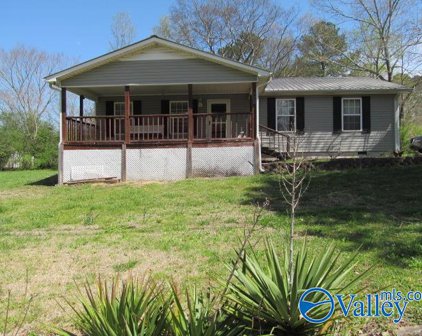 450 Rockledge Road, Attalla