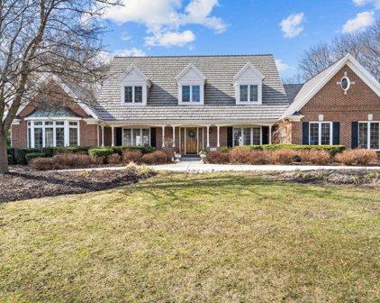 710 Fox Glen Drive, St. Charles