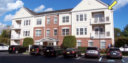 1731 Finch Lane Unit #1731, Central Islip