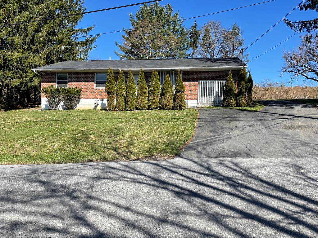 Real Estate For Sale Beckley WV MLS 83878 166 Street