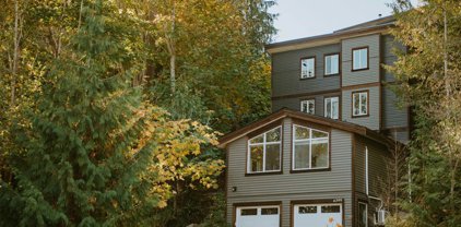 6399 N Gale Avenue, Sechelt