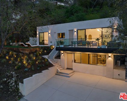 7240 Sunnydip Trail, Los Angeles