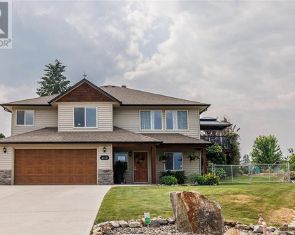 2112 Finlay Court, Lake Country