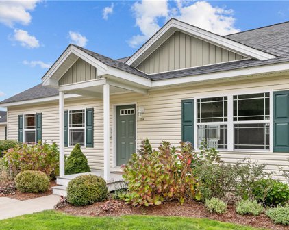 228 Chickadee Lane, South Kingstown