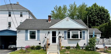 39 Meadow  Avenue, Cranston