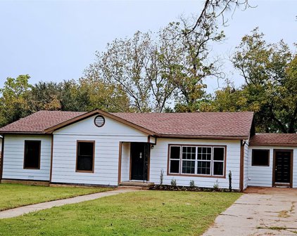 104 Greenview  Drive, Stephenville
